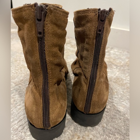 Kentia Brown Suede Boots Women’s EU Size 39 or US 8.5 Made in Italy RARE - Picture 7 of 8